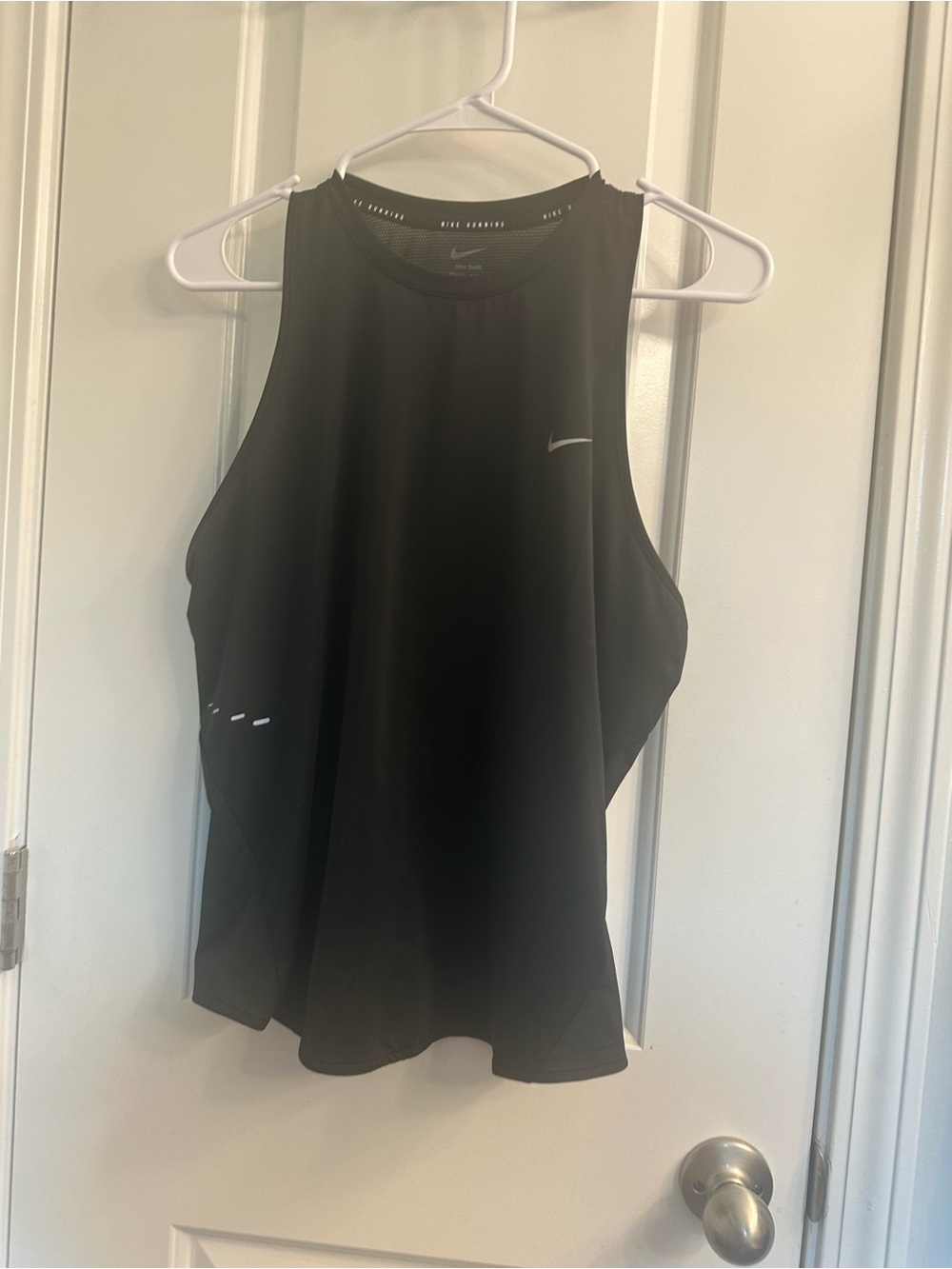 Nike Black Women's Performance Muscle Tank